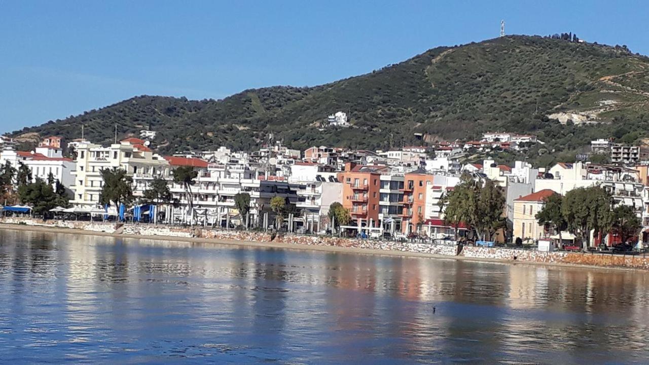 נאוס פירגוס Amazing Sea View-Neos Pyrgos Beach -Evoia Greece מראה חיצוני תמונה